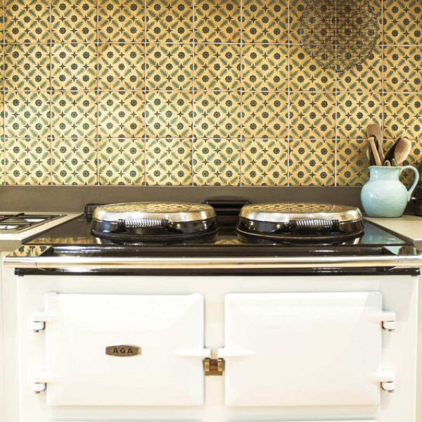 FiredEarth-Atlas-PineFlower-Nile-AGA-Roomset