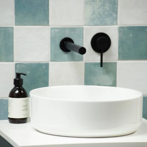 FiredEarth-Kelmscott-GreenWhite-Roomset2